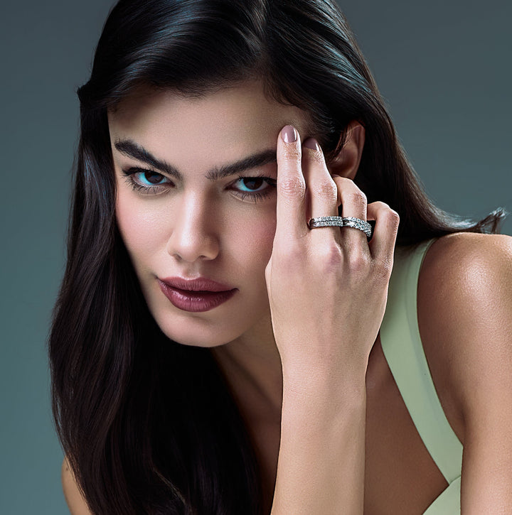 Meia aliança diamantes 0,9cts