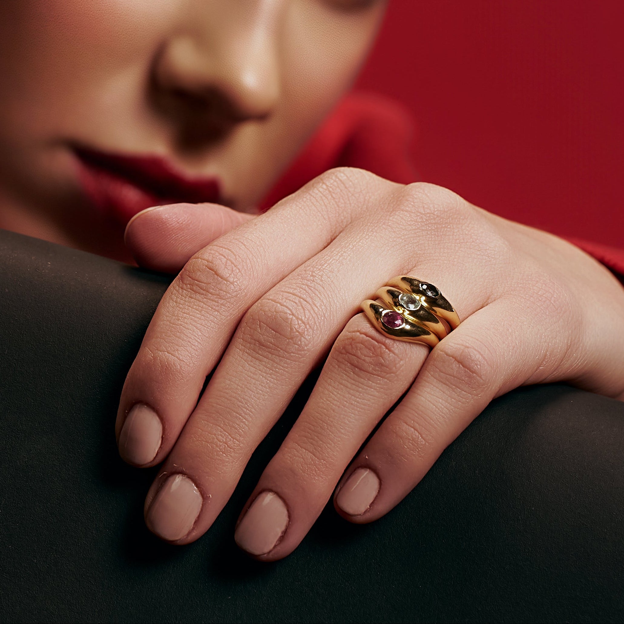 Anel orgânico turmalina verde