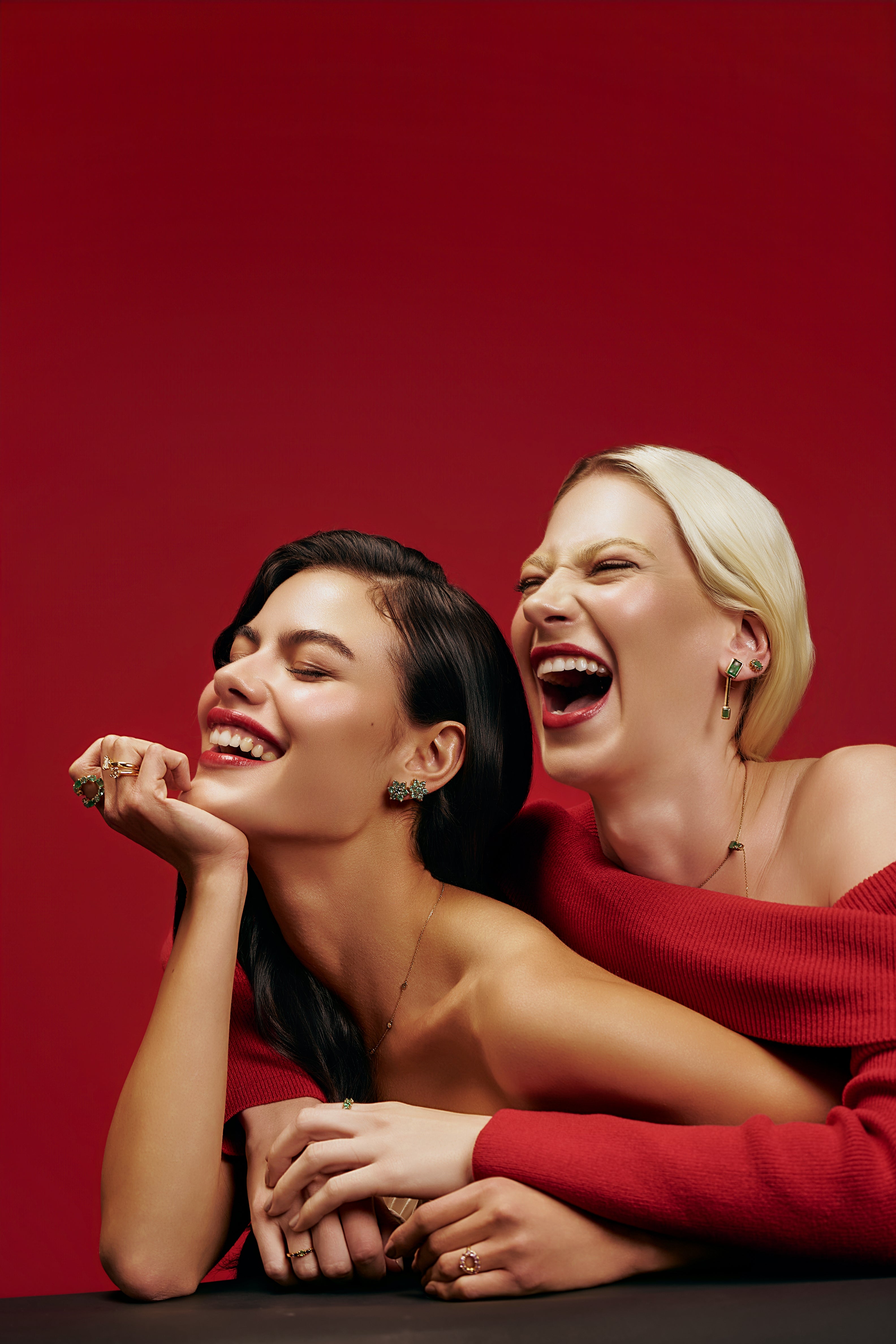 Brinco flor de esmeralda